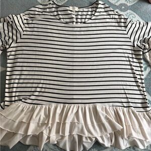 Umgee Black & White Striped Ruffle-Hem Tunic